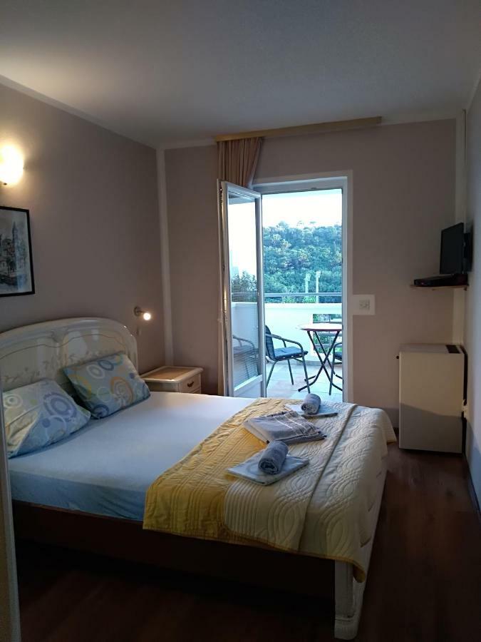 Apartmani Jovanovic Petrovac Екстер'єр фото