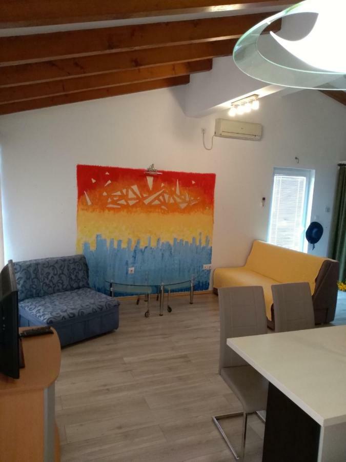 Apartmani Jovanovic Petrovac Екстер'єр фото